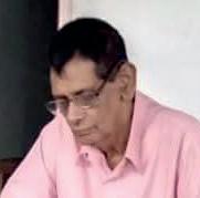 போர் முரசமும் புனிதப் பல்லவிகளும்...!