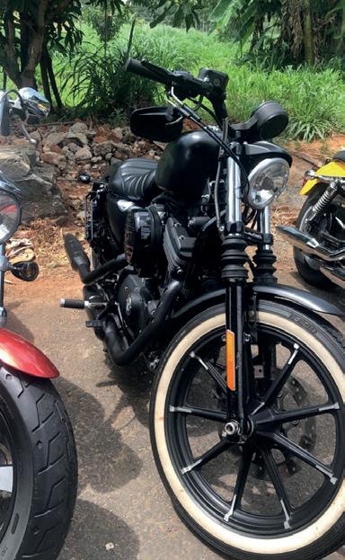 அதி சொகுசு மோட்டார் சைக்கிள்கள் சிக்கின
