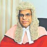 பிரதம நீதியரசர் பத்மன் சூரசேன்
