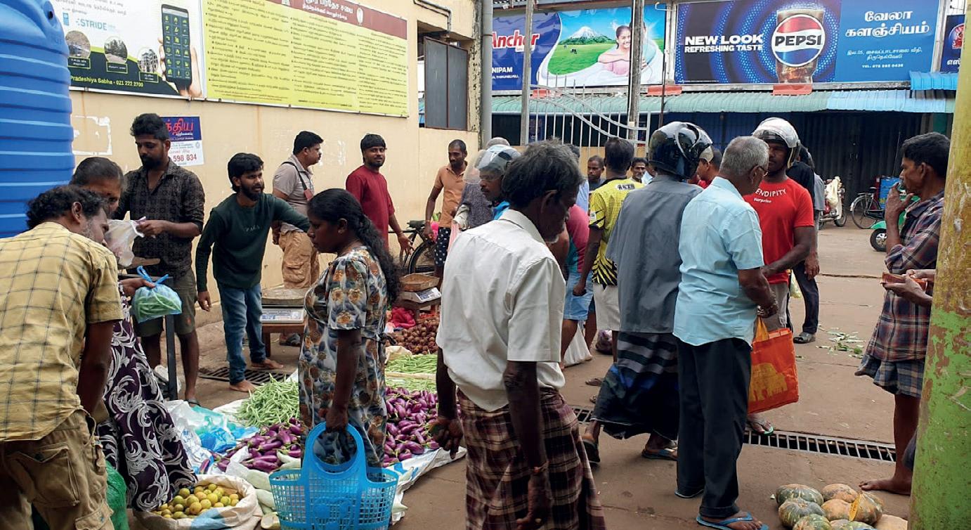 வடக்கு கிழக்கில் "சில இடங்களில் அரை ஹர்த்தால்" - "சில இடங்களில் முழு பிசுபிசுப்பு"