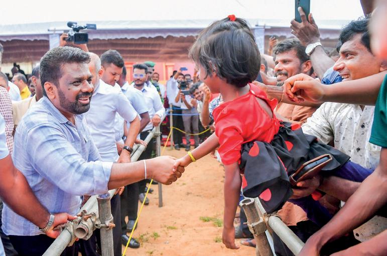 "அபிவிருத்தியின்பால் கொண்டு செல்வோம்”