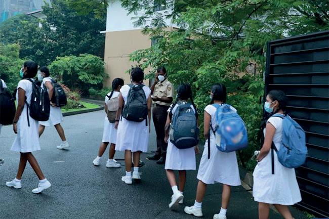 பாடசாலைகளில் மாணவர்களை உள்வாங்கும் சுற்றறிக்கை இரத்து