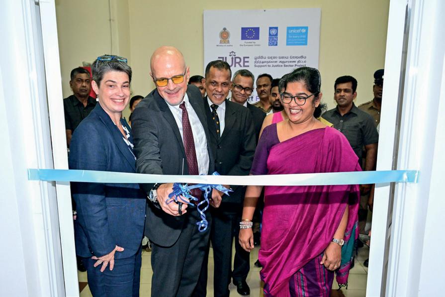 வன்முறைகளால் பாதிக்கப்படும் சிறுவர்களுக்கு மாதிரிச் சேவை