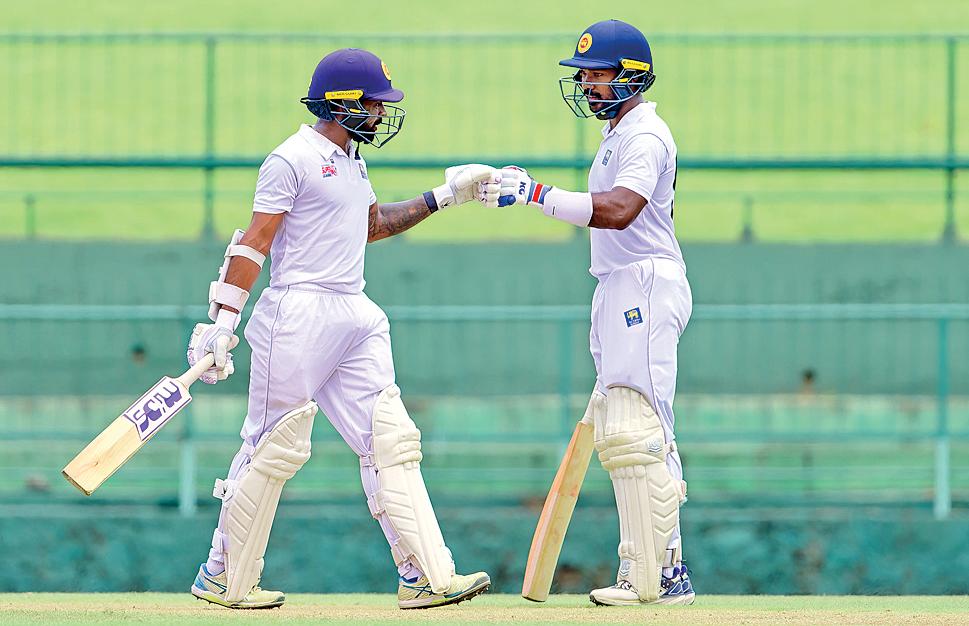 Galle tailenders shut door on Colombo