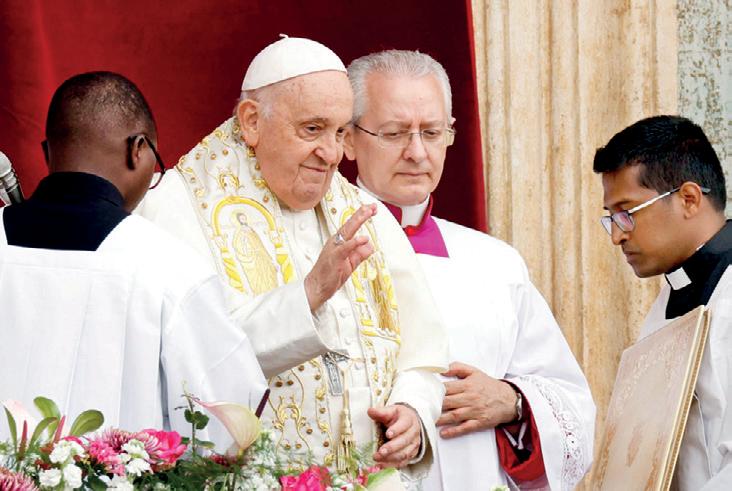 What did Pope Francis say in his last Easter Sunday Mass?