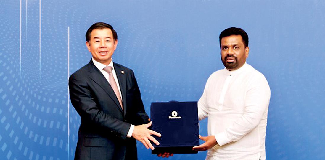President invites Vietnam’s Vingroup for investments in Sri Lanka