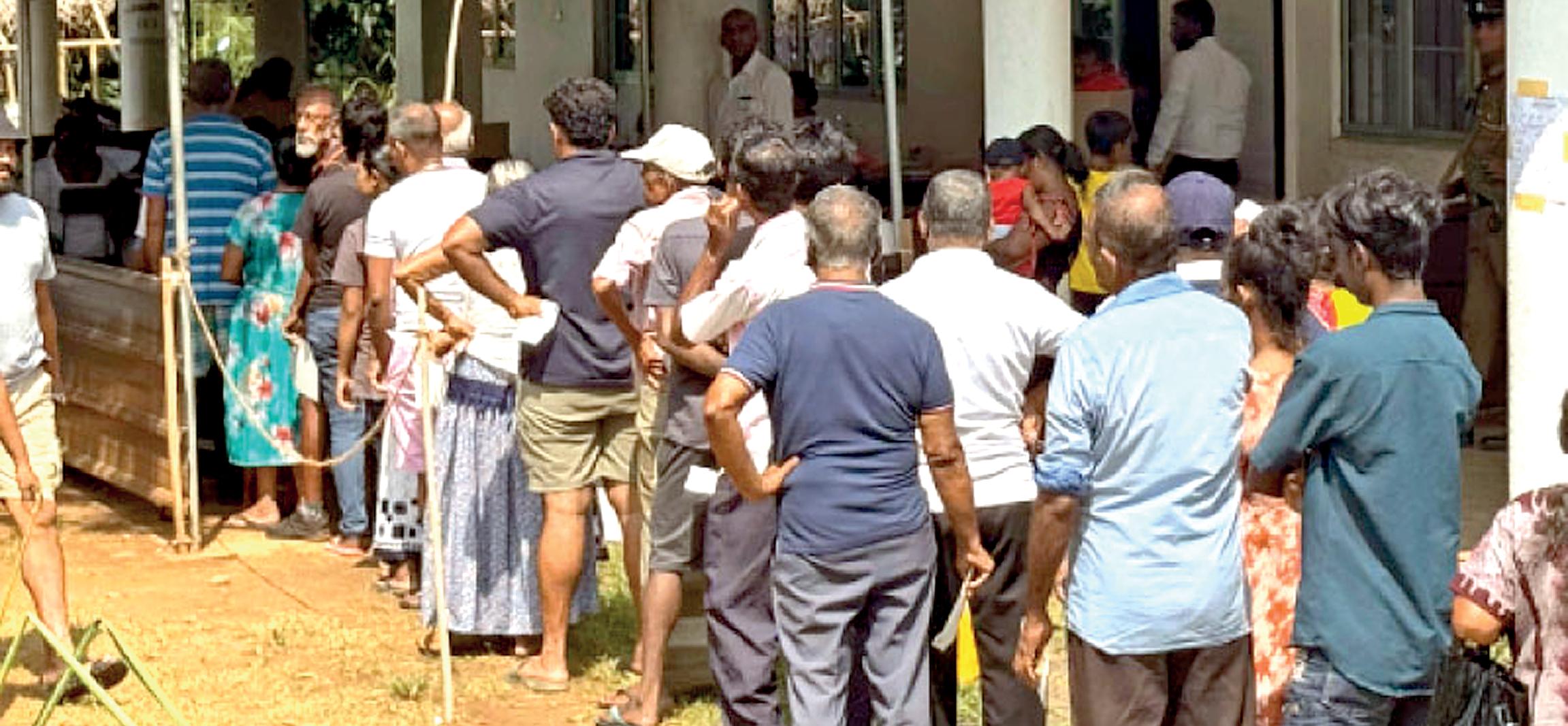 Let creative and enterprising people head local bodies, not those with party affiliations