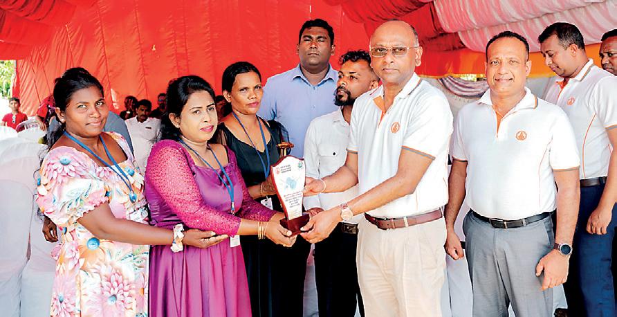 Sampath Bank introduces 'Madu Sampatha' floating market at Madu River to enhance livelihoods and curb plastic waste