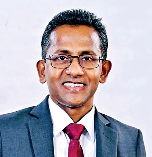 LOLC Life Assurance signs strategic MoU with SMIB to strengthen bancassurance services