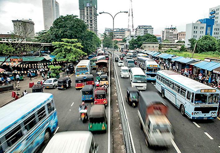 France and Sri Lanka united for a healthier environment: a cooperation project supported by AFD to measure air quality in Colombo