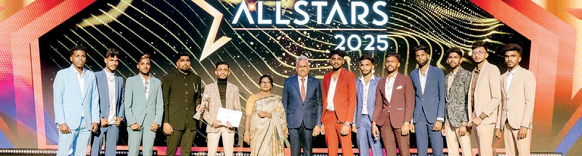 Sriyani Dress Point hosts Annual Staff Awards 2025