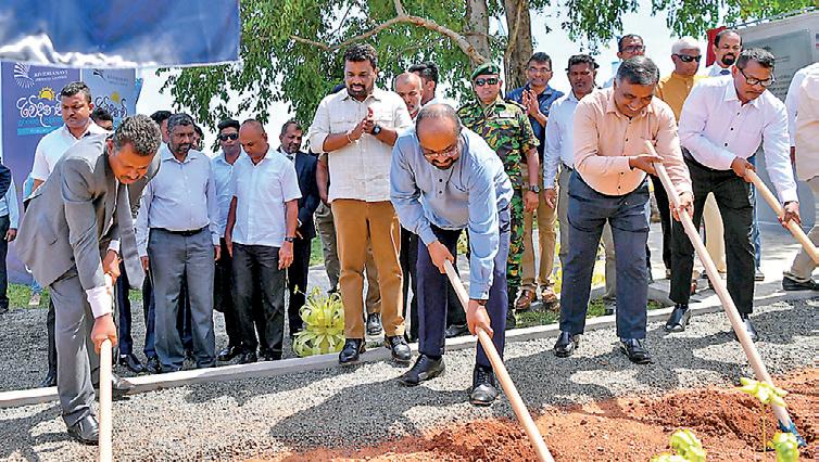 Govt. breaks ground on $ 140 m Rividanavi solar power project