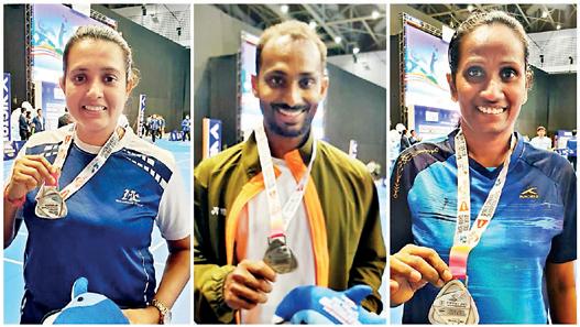 Sri Lanka shines with three Silver medals at BWF World Senior Championships 2025