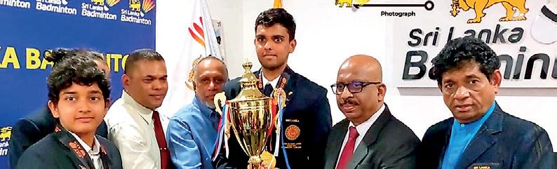 SLB and Sports Ministry reward 12 medal-winning shuttlers at South Asia Regional Championship