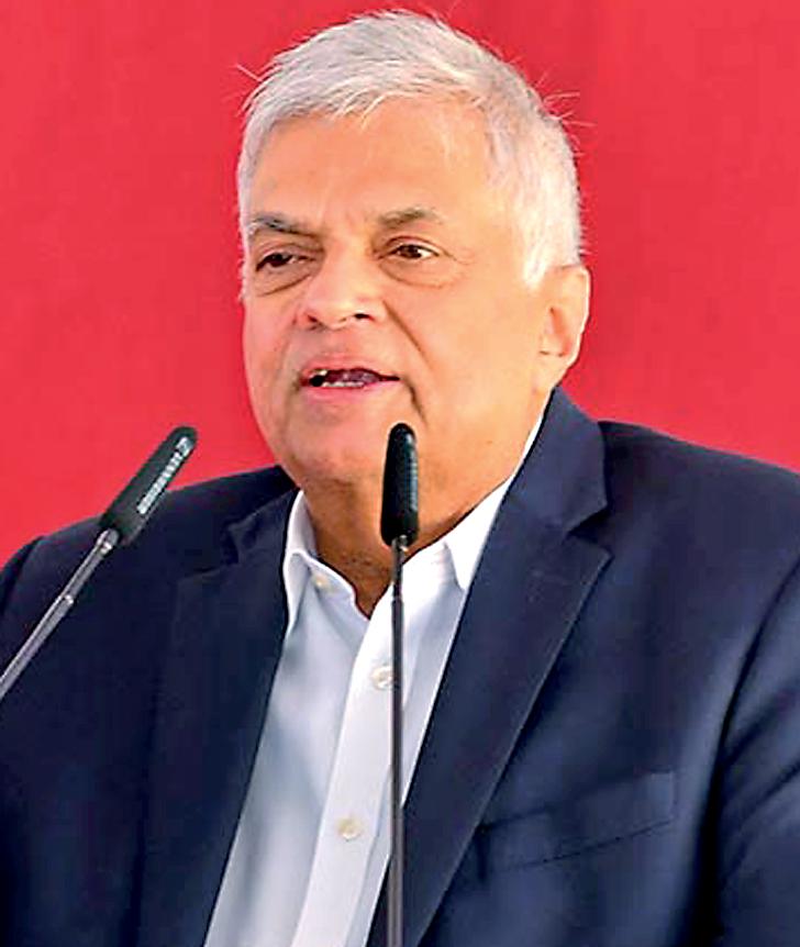 Lacklustre Government, blessed by the Opposition