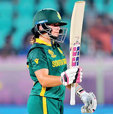 ICC WOMEN’S CRICKET WORLD CUP de Klerk’s knock for the ages sees South Africa beat India