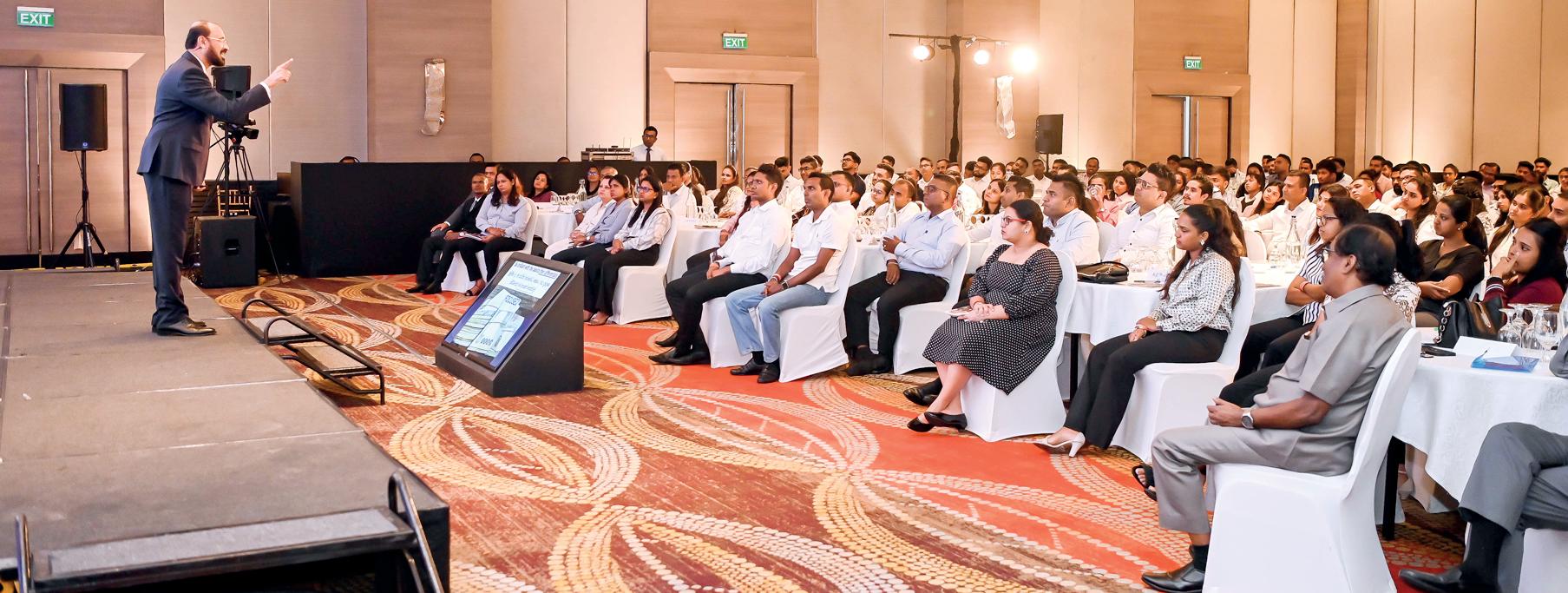 Dhammika Kalapuge launches new public program “Sinhalaen Customer Service”