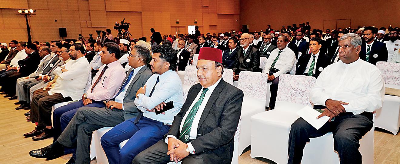 PM commends All Ceylon Young Men's Muslim Association Conference at 75th Annual Convention