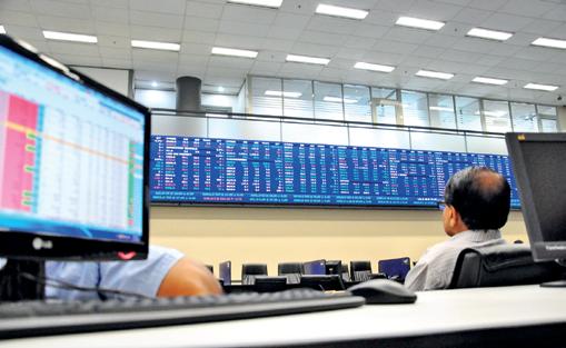 CSE closes on the up, extends post-Budget rally to third session