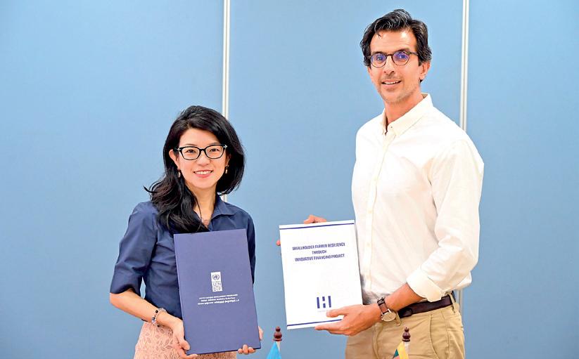UNDP and Hirdaramani Apparel sign MoU