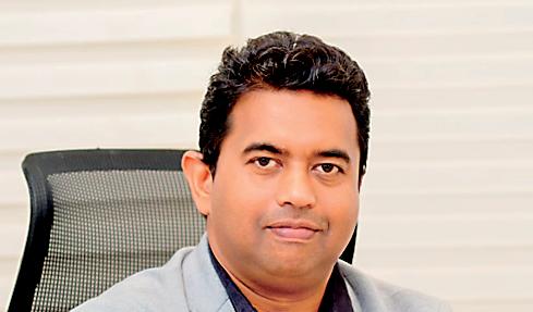 Shan Meemanage receives distinguished fellowship from Chartered Institute of Marketing UK