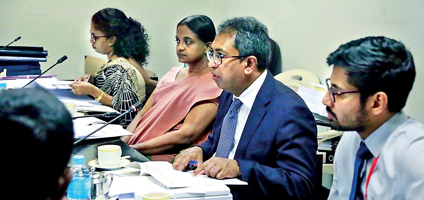 CoPF reviews revenue performance of key Finance Ministry institutions