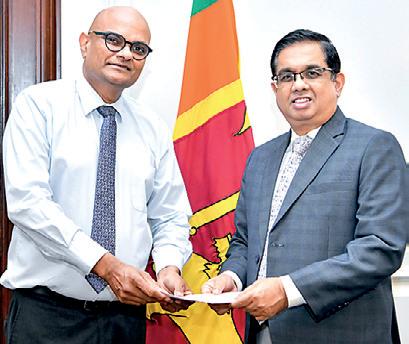 Avon Pharmo Chem donates Rs. 2 m for flood relief