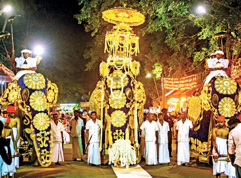 Dialog reinforces commitment to heritage through Kelaniya Duruthu festival