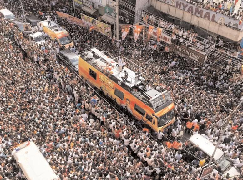 तमिलनाडु सरकार ने करूर रैली के दौरान नियमों की अनदेखी संबंधी वीडियो जारी किए