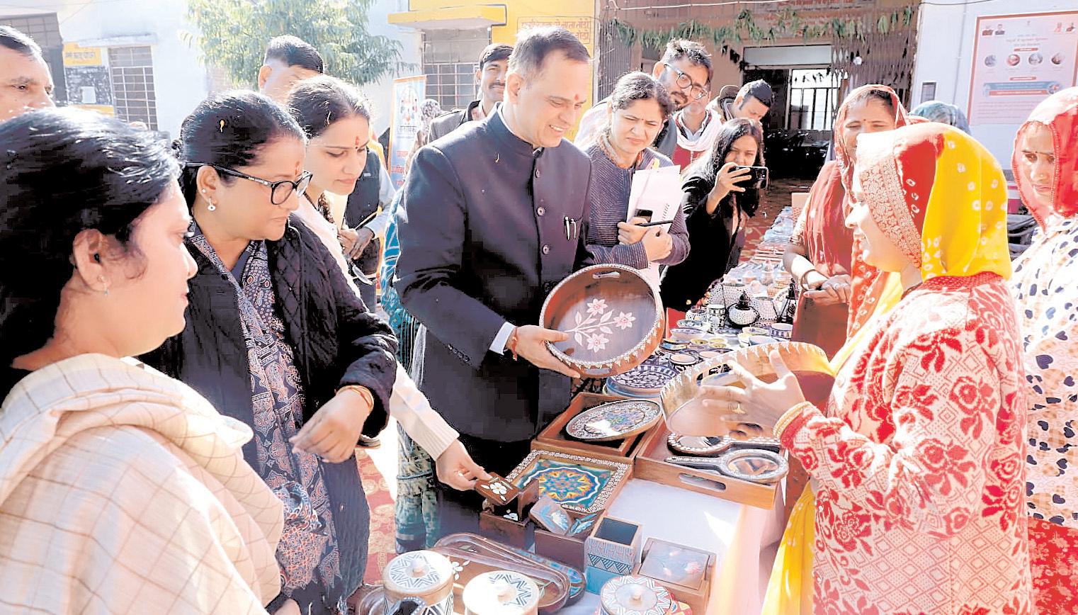राजीविका ग्रामीण उद्यमिता का सशक्त मॉडल : श्रीनिवास