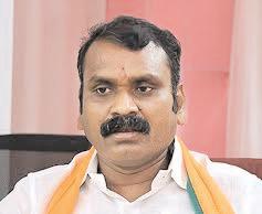 केंद्रीय मंत्री मुरुगन ने श्रद्धालुओं के पूजा के अधिकार को लेकर द्रमुक सरकार पर निशाना साधा