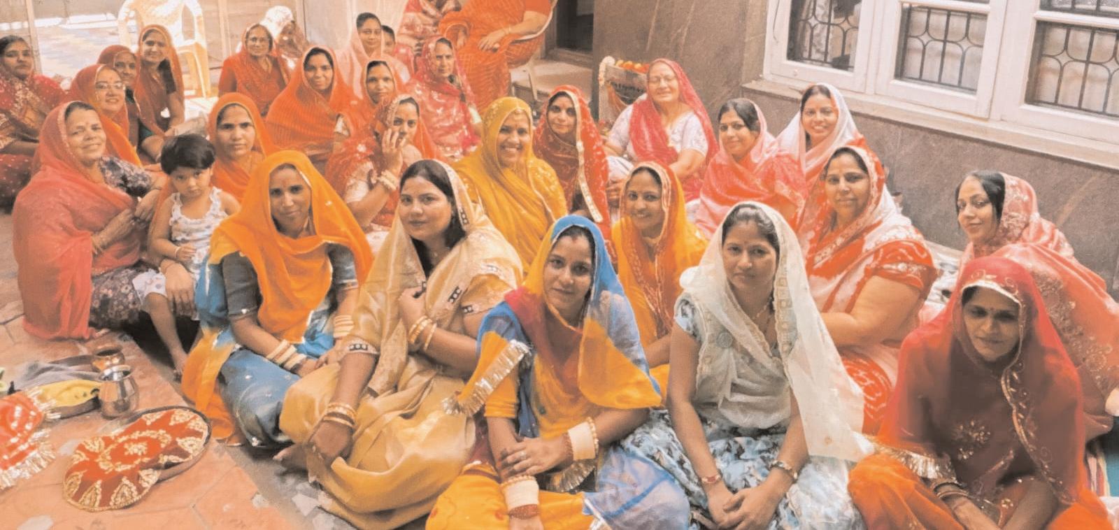 सीरवी समाज के लोगों ने धर्म रथ एवं दीवान माधवसिंह का किया स्वागत