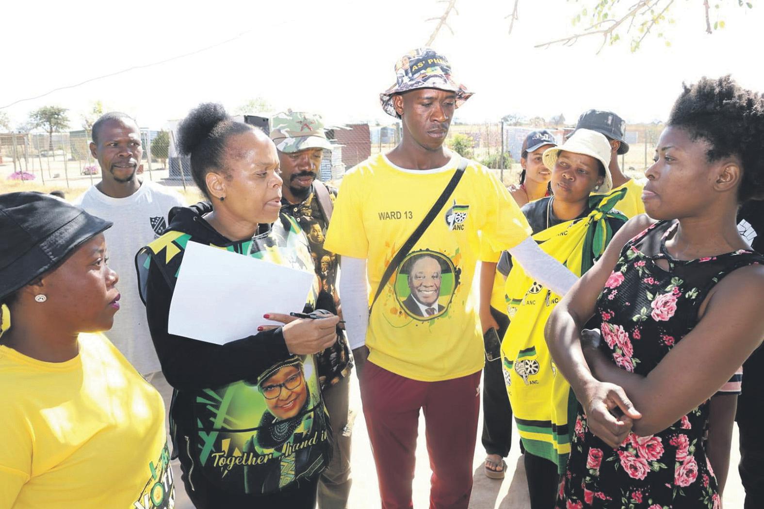 Dual membership dilemma for parties