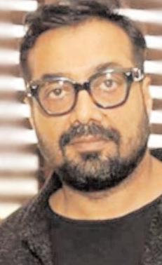 विवादित बयान देकर बुरे फंसे अनुराग कश्यप, कोर्ट ने जारी किया नोटिस