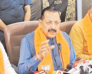 संविधान में 'समाजवादी' और 'धर्मनिरपेक्ष' शब्दों की समीक्षा जरूरी
