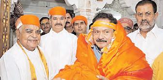 केंद्रीय मंत्री एसपी सिंह बघेल ने किए श्रीनाथजी के दर्शन