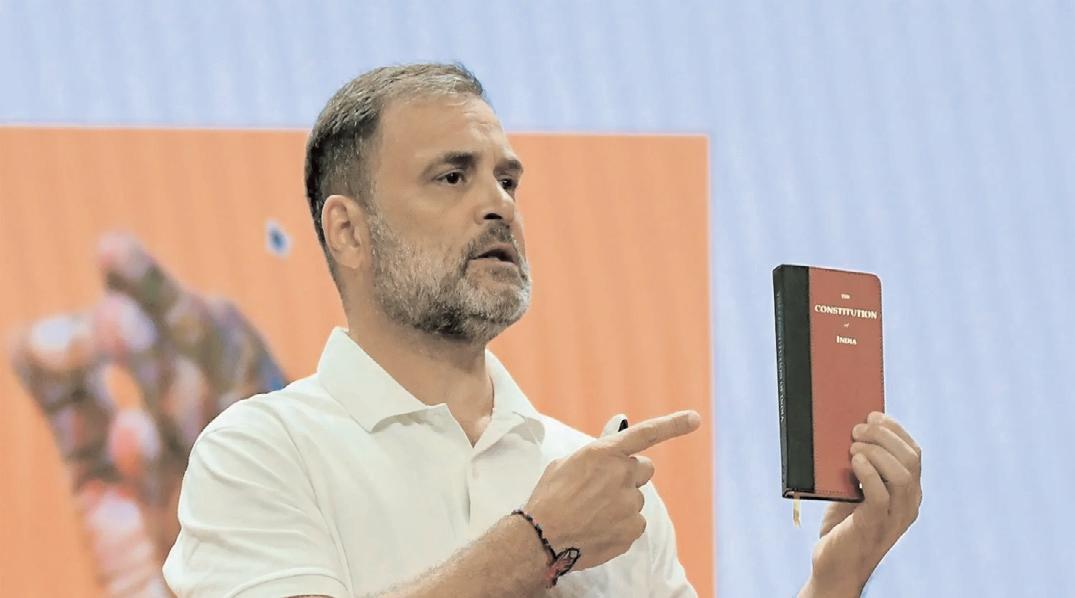 चुनाव का चौकीदार जागता रहा, चोरी देखता रहा और चोरों को बचाता रहा : राहुल गांधी