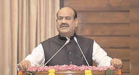 जानबूझकर व्यवधान उत्पन्न करना लोकतंत्र के लिए अच्छा नहीं होता: लोकसभा अध्यक्ष