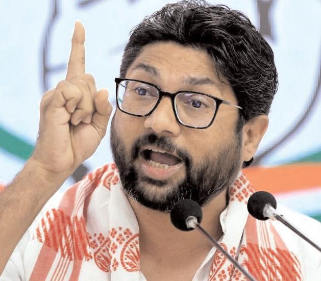 कांग्रेस विधायक मेवाणी का आरोप गुजरात में शराब और मादक पदार्थ खुलेआम उपलब्ध