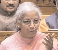 बीमा विधेयक का लक्ष्य दायरा और पारदर्शिता बढ़ाना है : सीतारमण