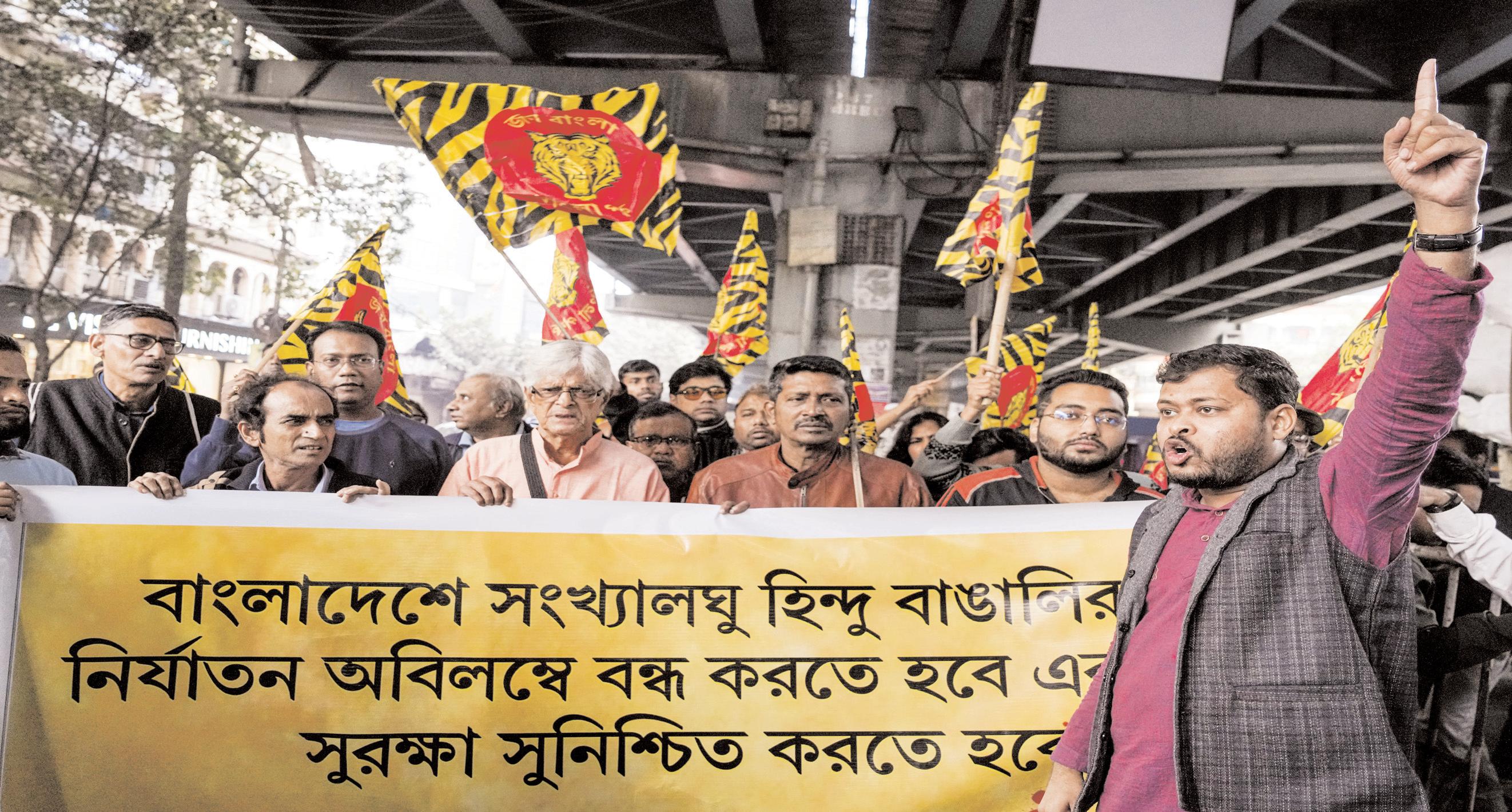 कपड़ा निर्यात में बांग्लादेश जैसे देशों से मुकाबले के लिए अधिक एफटीए की जरूरतः उपराष्ट्रपति सीपी राधाकृष्णन