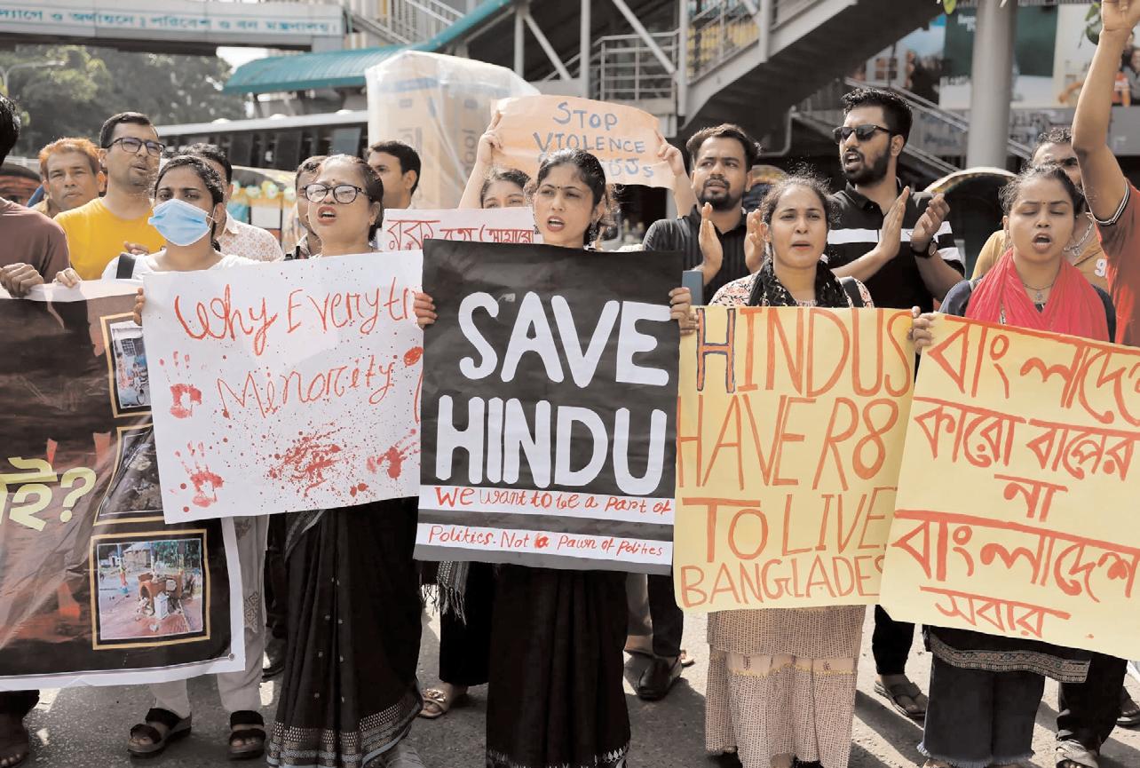 बांग्लादेश में हिंदुओं के खिलाफ अत्याचार के विरोध में पश्चिम बंगाल में प्रदर्शन शुरू