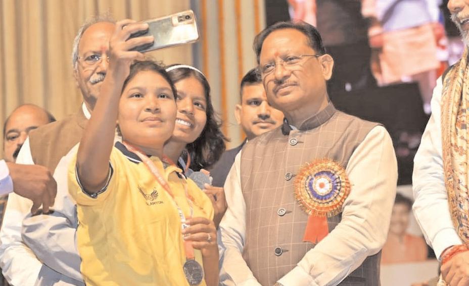 छत्तीसगढ़ सरकार खिलाड़ियों के सपनों को साकार करने के लिए प्रतिबद्ध : साय