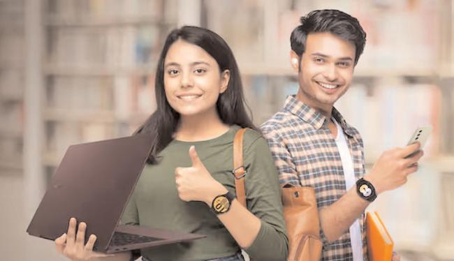 बेहतर करियर के लिए 52% भारतीयों ने जताई विदेश जाने की मंशा : रिपोर्ट