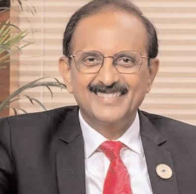 बजट से पहले एसबीआई प्रमुख ने बैंक जमा, शेयर निवेश पर समान कर के लिए कहा