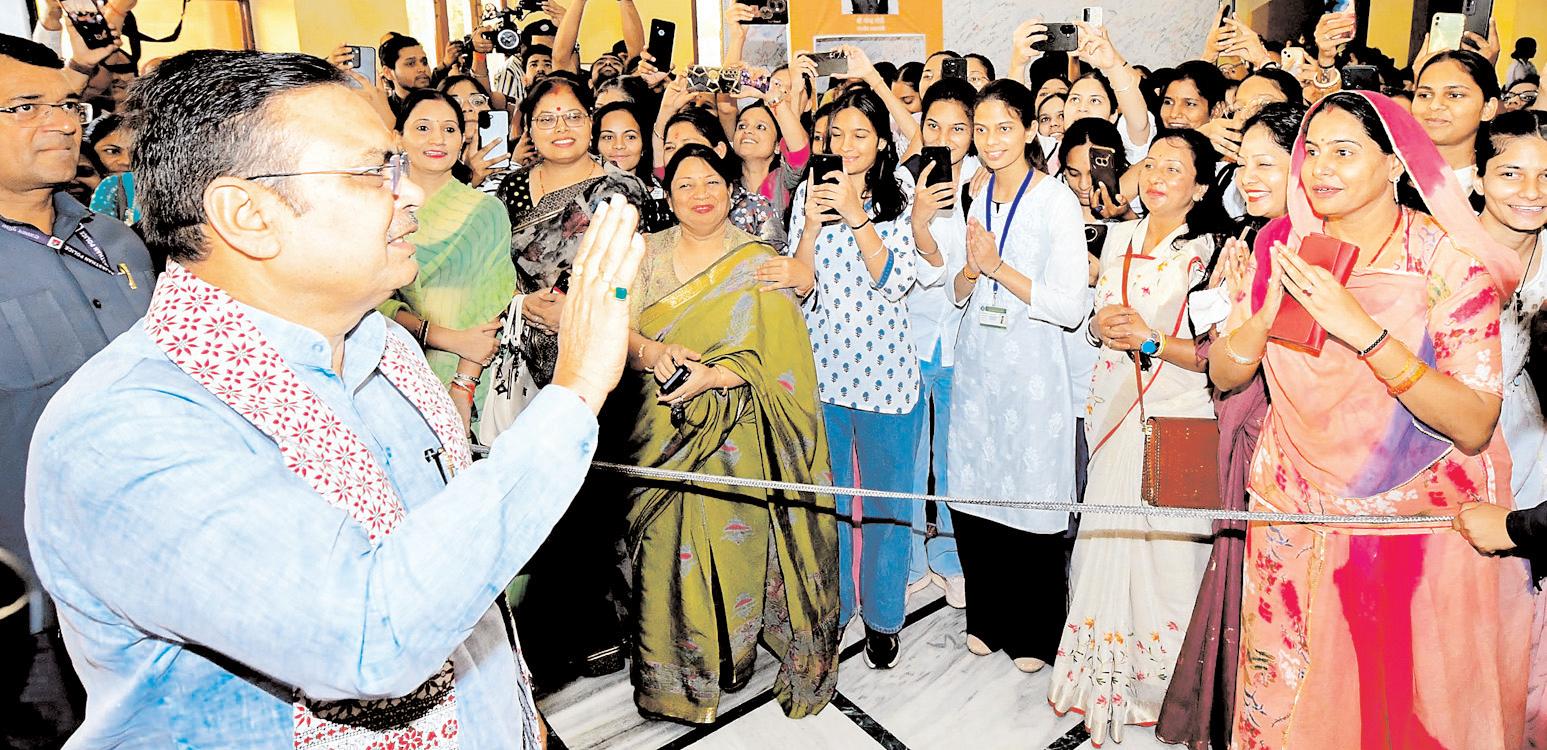 महिला सुरक्षा के लिए हमारी सरकार सजग : शर्मा