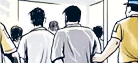 चांदनी चौक में 35 लाख लूटने वाले चार अरेस्ट