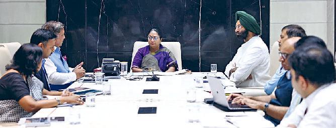 दिल्ली के सर्किल रेट में जल्द किया जाएगा संशोधन : रेखा