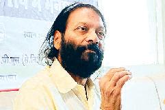 एक माह तक राष्ट्रीय ध्वज दिवस महोत्सव अभियान में बताएंगे तिरंगे का महत्वः पूर्व डीजीपी