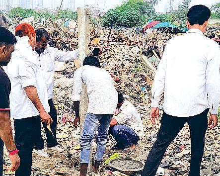 अवैध कब्जे से मुक्त सरकारी जमीन पर जीडीए ने शुरू किया पिलर और तारफैसिंग